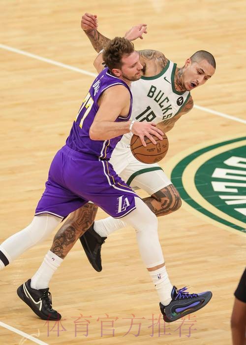 常规赛1月10日:雄鹿VS湖人 阿德托昆博集锦 常规赛1月10日:雄鹿VS湖人 阿德托昆博集锦